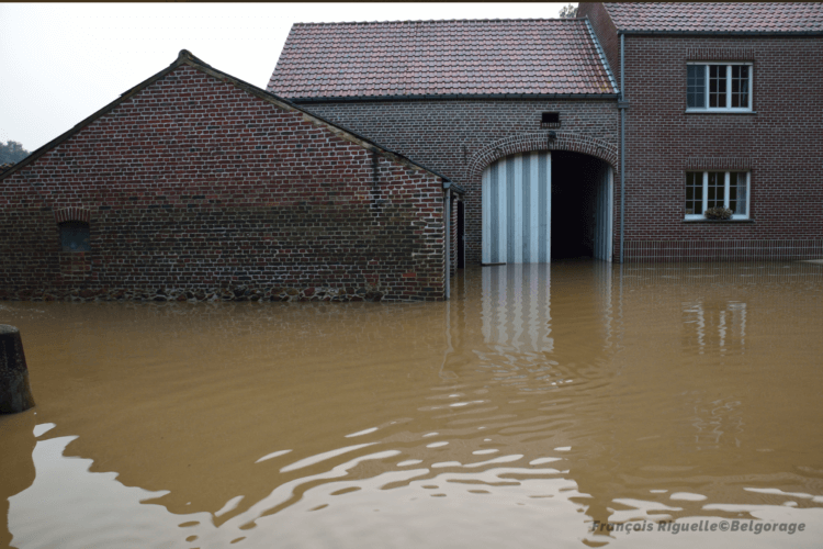Inondations à Jodoigne-Souveraine (province du Brabant Wallon) le 23 juillet 2016. Crédit photo : François Riguelle