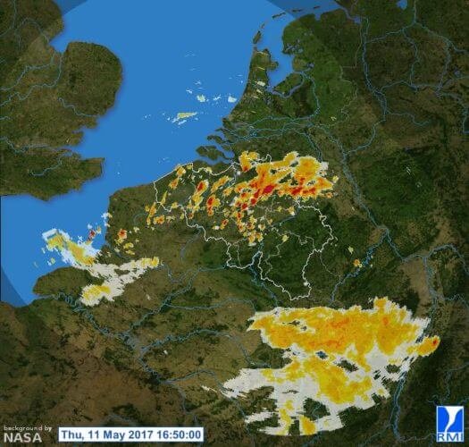 Radar des précipitations à 16h50, le 11 mai 2017. Source : IRM