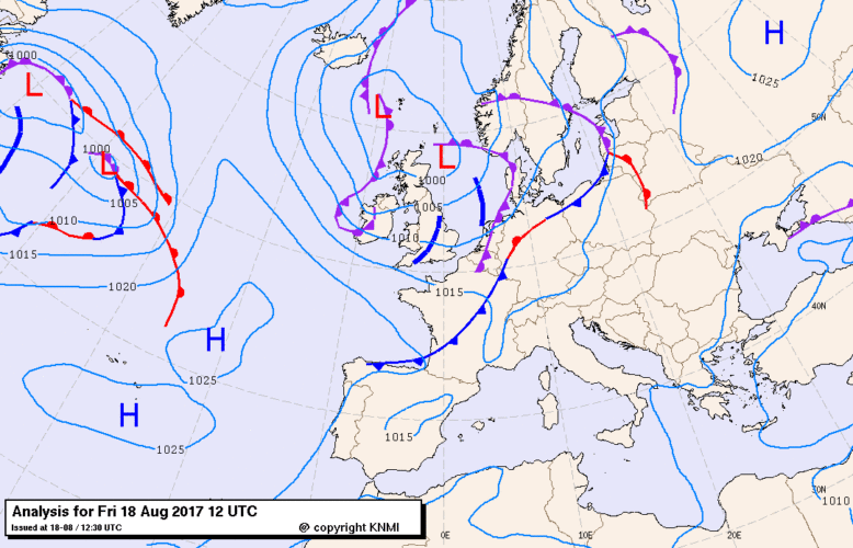 Situation atmosphérique du 18 août 2017 à 14h00. Source : KNMI