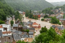 inondations-2021-07-15-09h23-01-cieux-orageux-nessonvaux-belgique-samina-verhoeven
