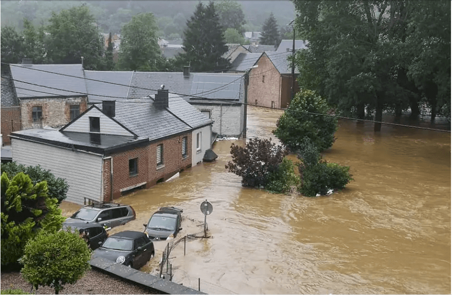 Crue de la Lhomme à Rochefort, en province de Namur, le 15 juillet 2021. Crédit photo : D.R. Source : DH