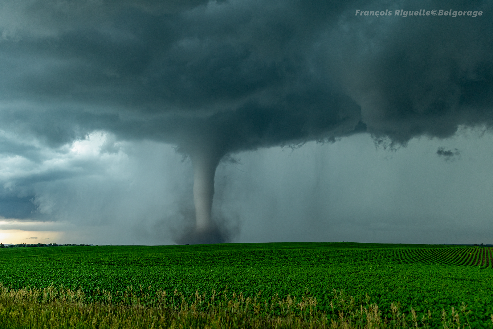 Tornade dans la région de Gary, au Dakota du Sud, le 28 juin 2025.